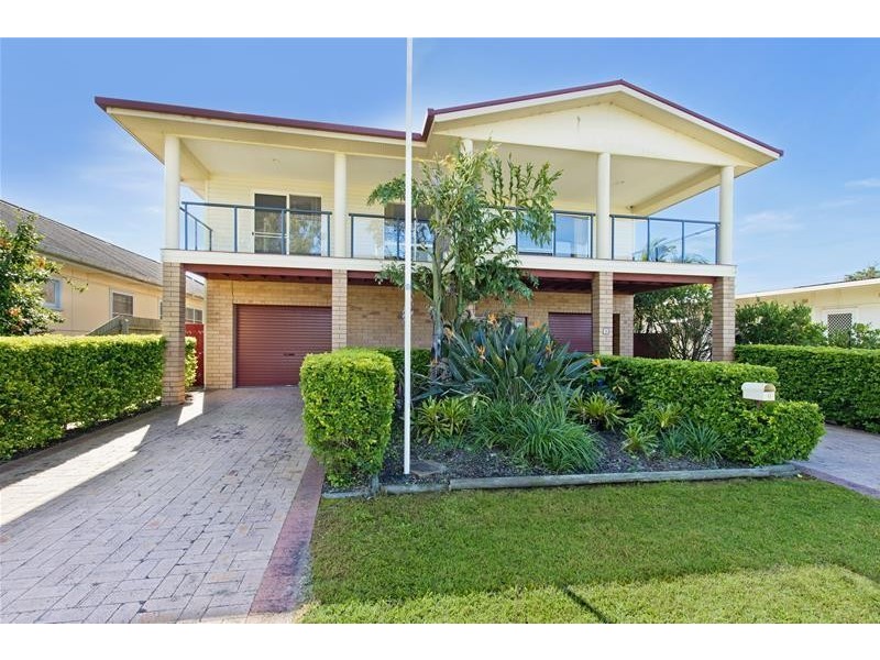 9 Castle Street, Laurieton NSW 2443