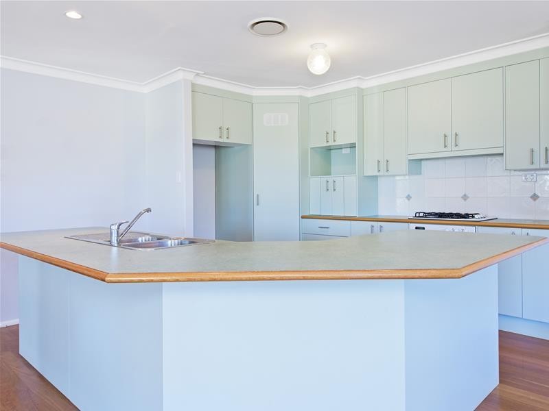 9 Castle Street, Laurieton NSW 2443