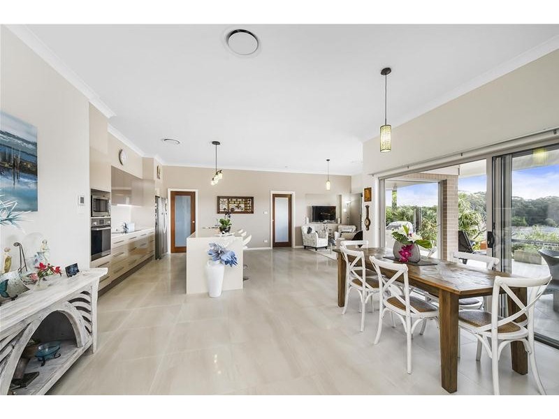 7 Candlebark Court, Laurieton NSW 2443