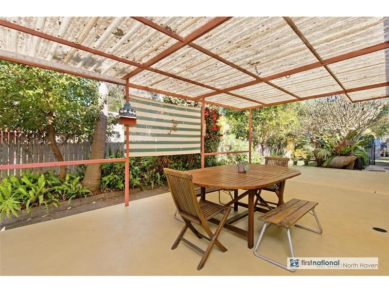 12 Bell Street, Dunbogan NSW 2443