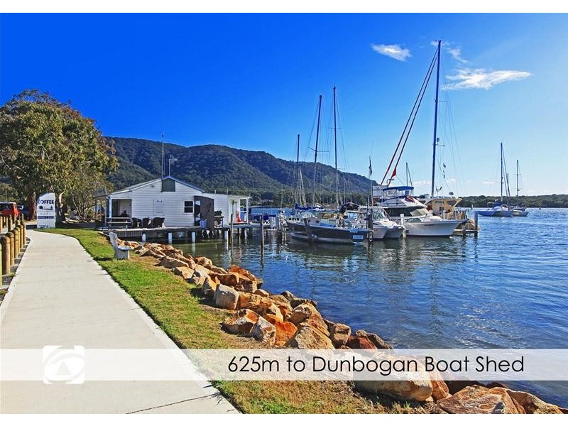 12 Bell Street, Dunbogan NSW 2443