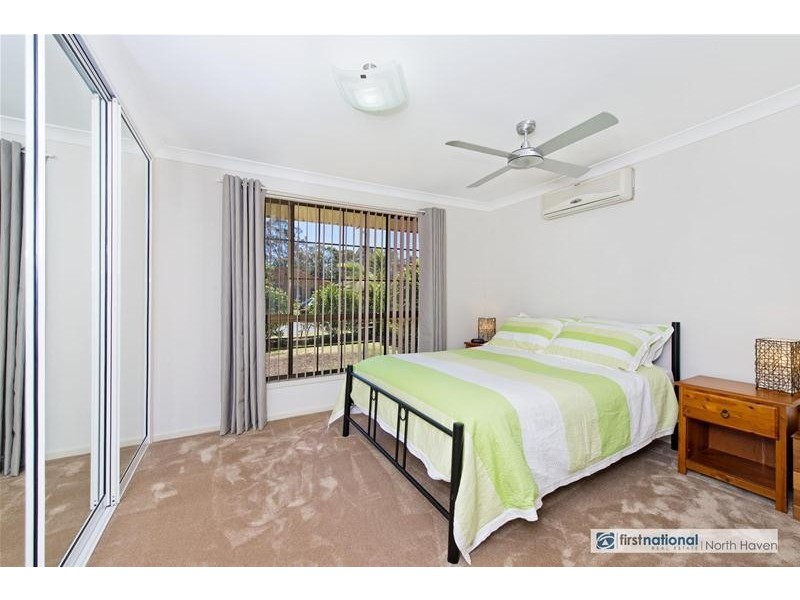 16 Honeysuckle Avenue, Lakewood NSW 2443