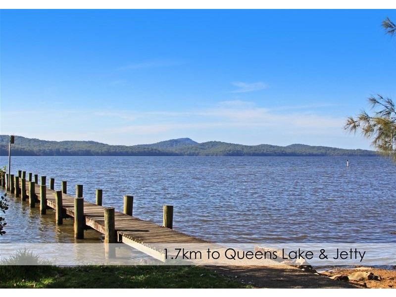 35 Admirals Circle, Laurieton NSW 2443