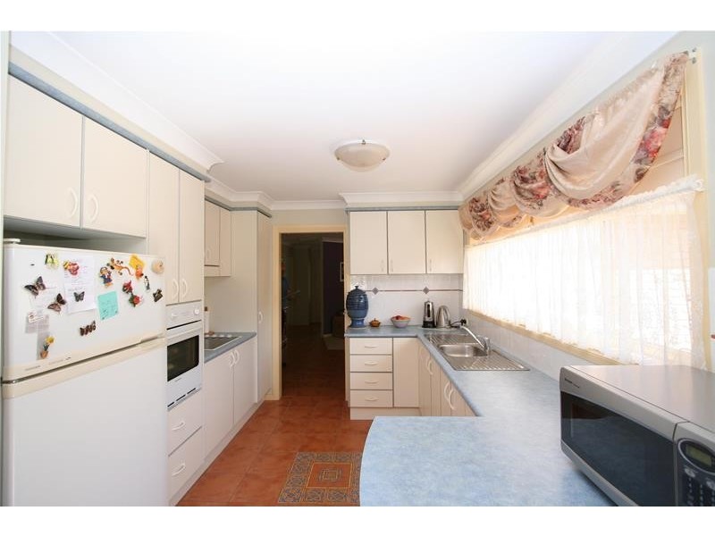 6 The Gateway, Laurieton NSW 2443