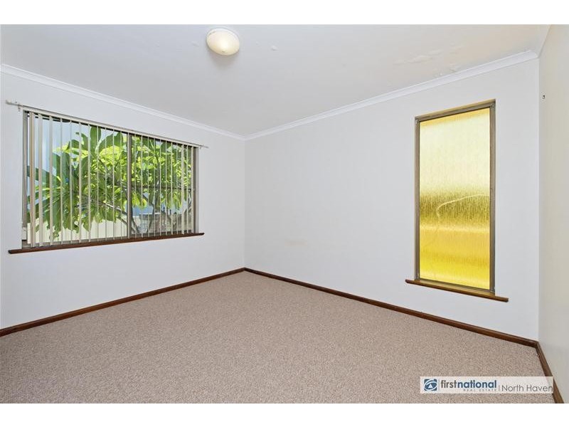 25 Leighton Close, North Haven NSW 2443