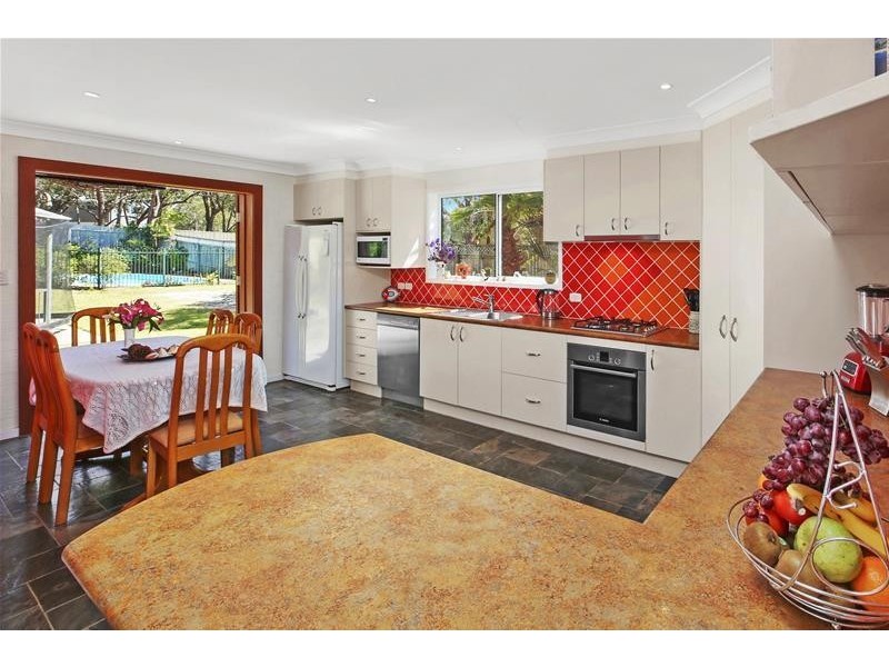 15 Hope Close, Dunbogan NSW 2443