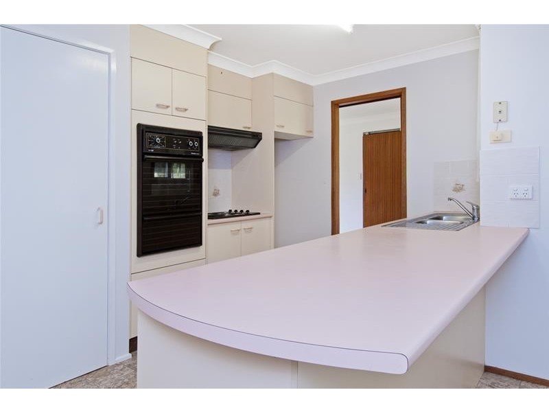 5 Lake View Crescent, Laurieton NSW 2443