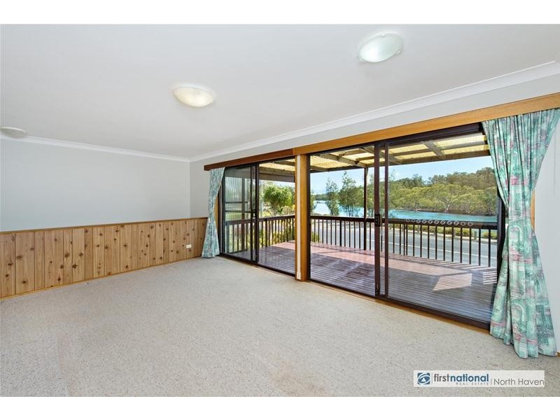 22 Camden Head Road, Dunbogan NSW 2443