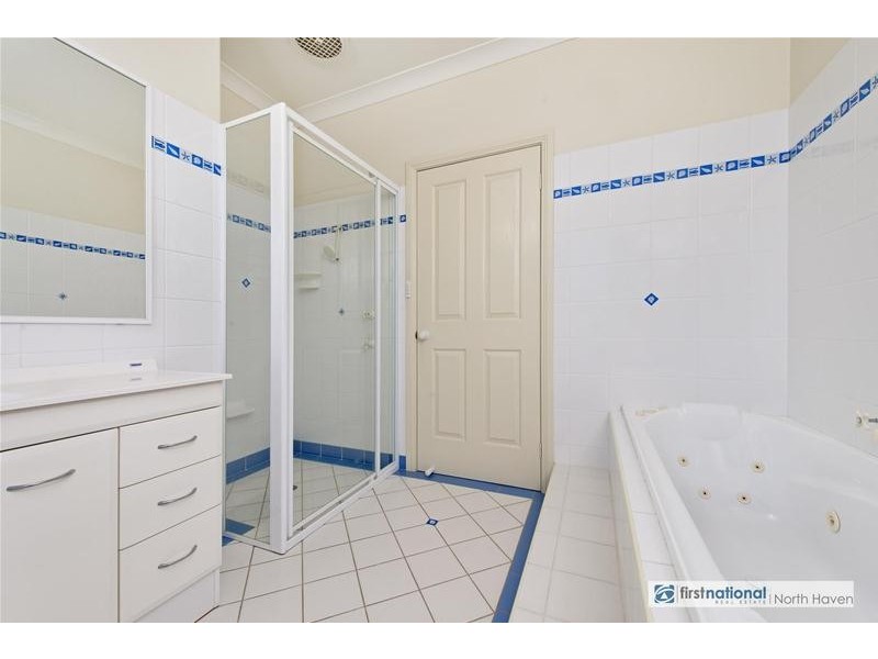 555 Ocean Drive, North Haven NSW 2443