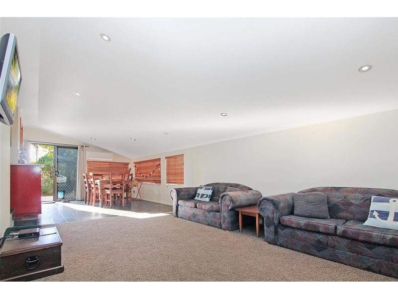 21 Camden Street, North Haven NSW 2443