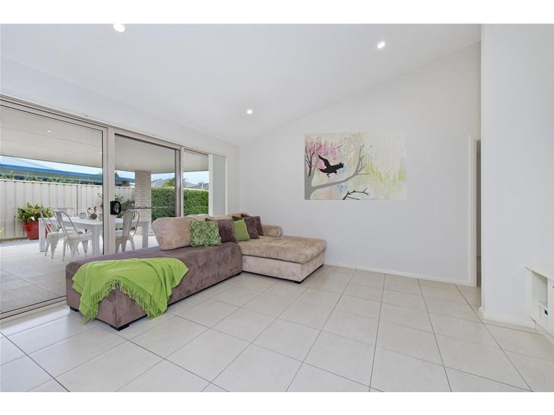 10 Northwind Crescent, Bonny Hills NSW 2445