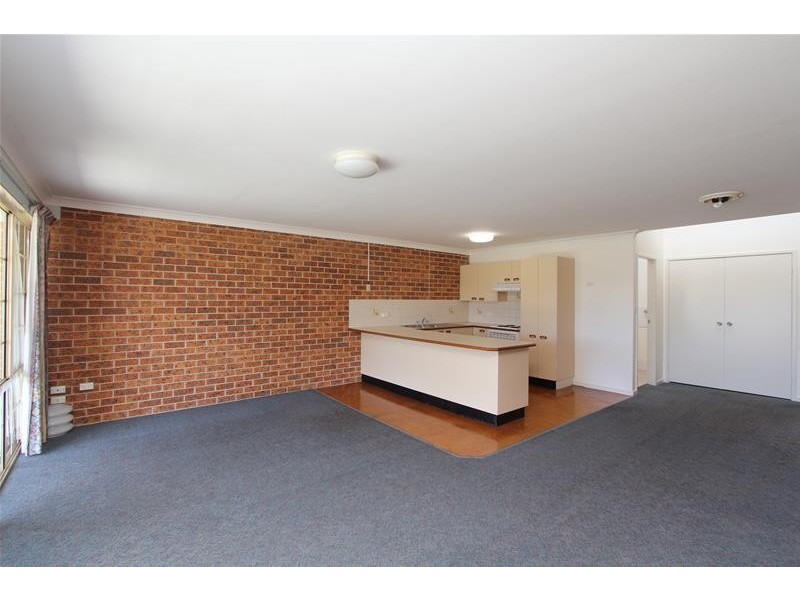 4/22 Lake Street, Laurieton NSW 2443
