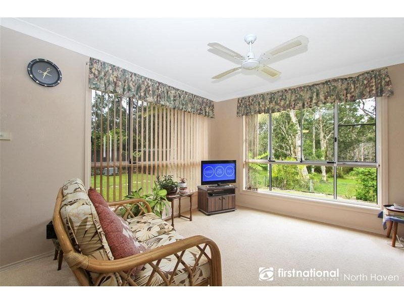 17 Glen Close, North Haven NSW 2443