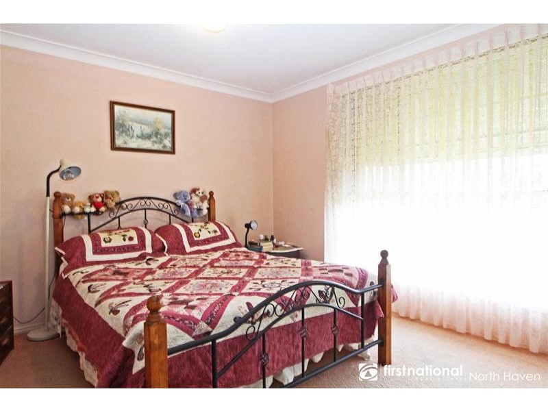 17 Glen Close, North Haven NSW 2443