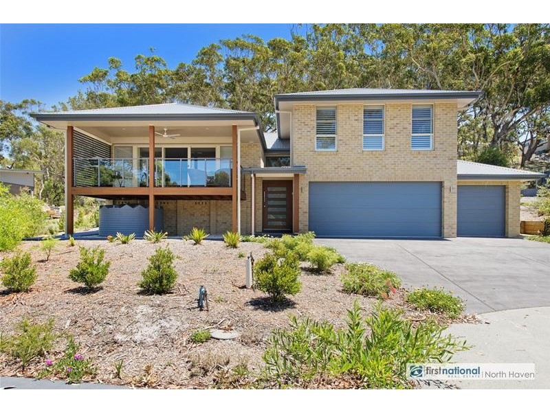 5 James Atkins Close, Dunbogan NSW 2443