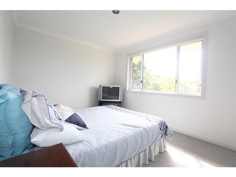 14 Explorers Way, Lake Cathie NSW 2445