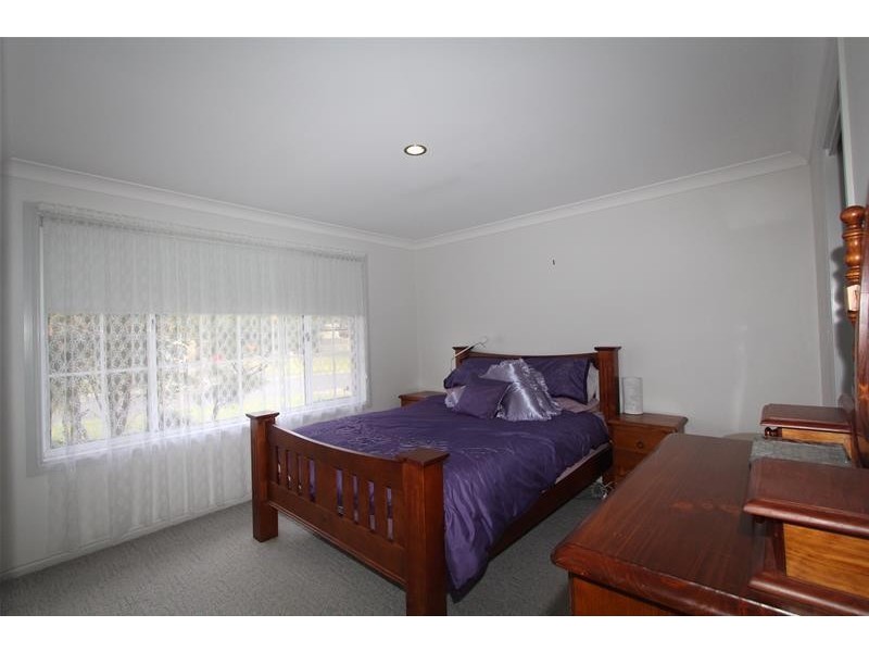14 Explorers Way, Lake Cathie NSW 2445