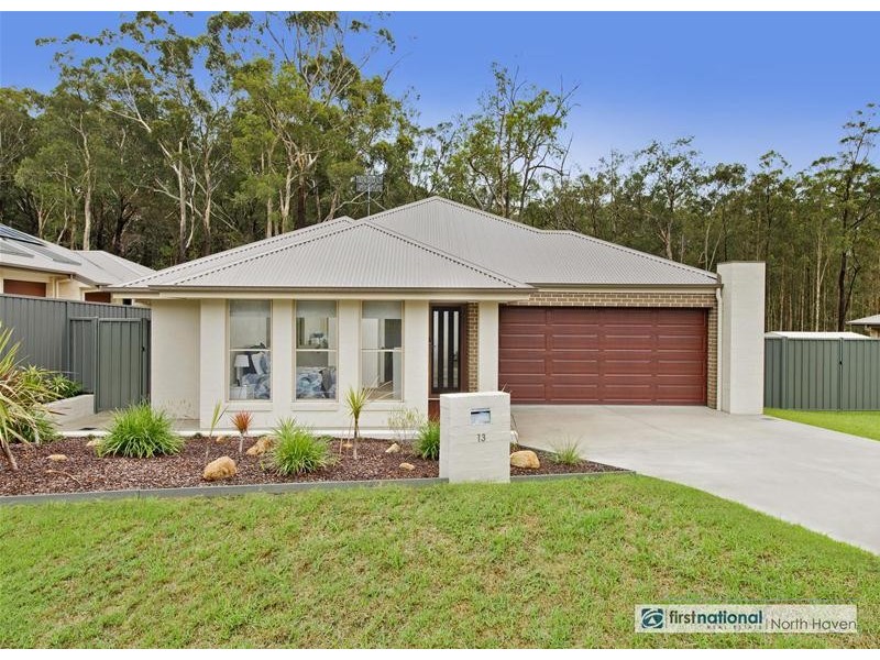 13 Investigator Way, Laurieton NSW 2443