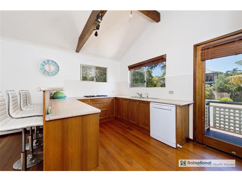 11 Allenwood Street, Camden Head NSW 2443