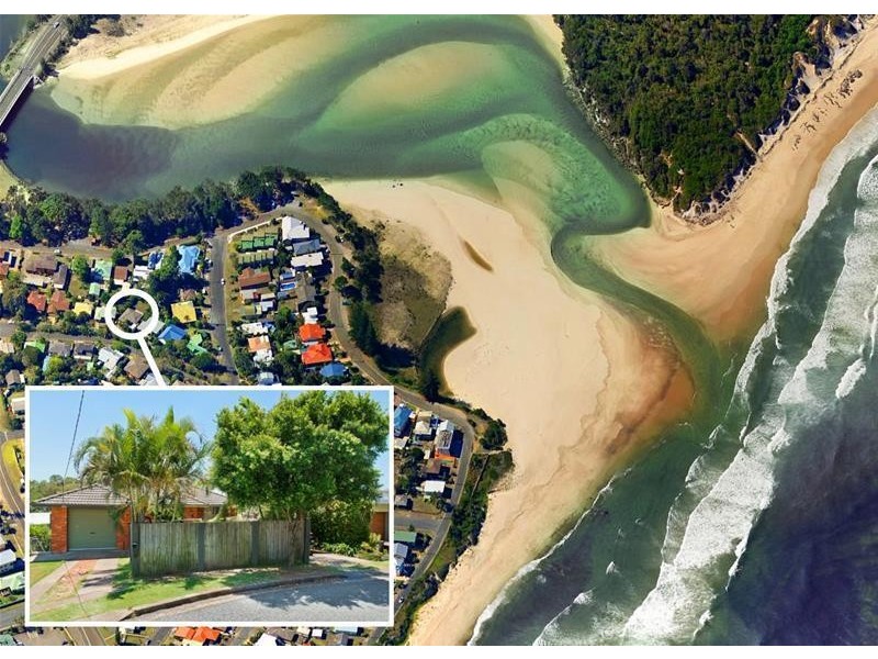 1/3 Elanora  Drive, Lake Cathie NSW 2445