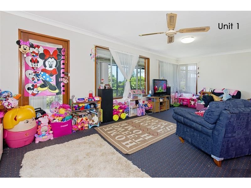 1/3 Elanora  Drive, Lake Cathie NSW 2445
