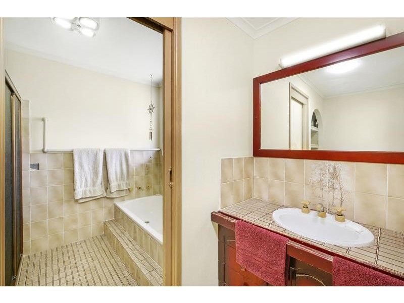 10 Nemrach Place, Bonny Hills NSW 2445