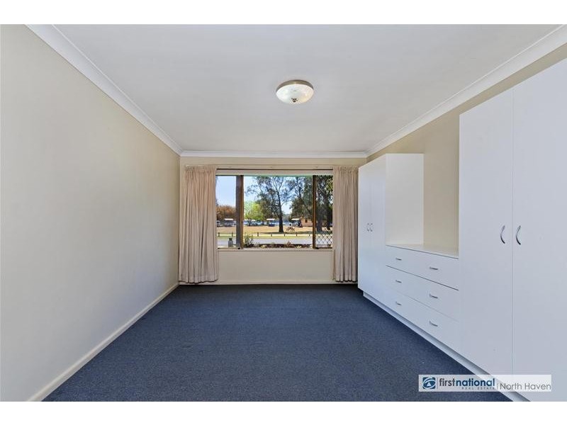 12 Camden Head Road, Dunbogan NSW 2443