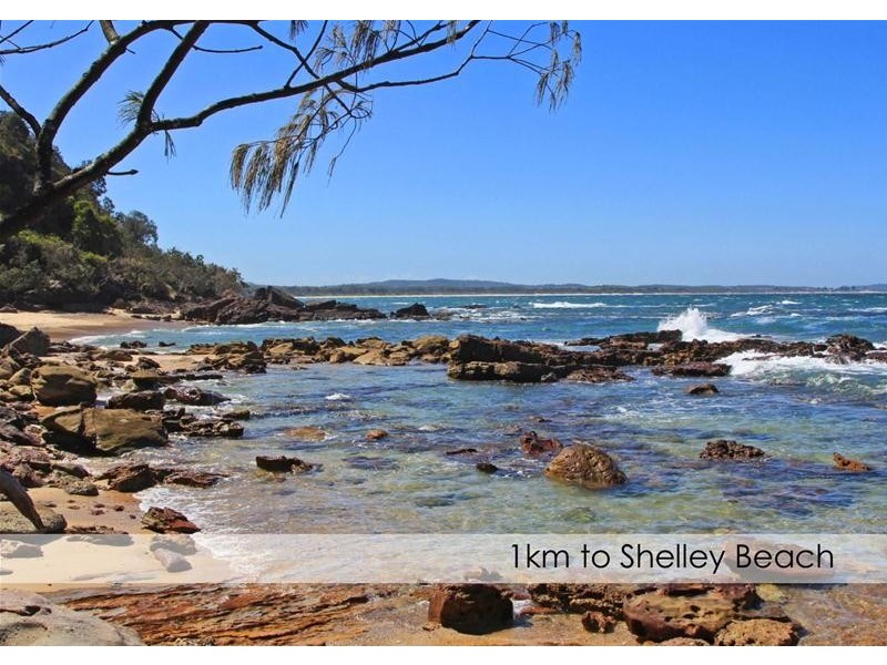 10 Skyline Place, Bonny Hills NSW 2445