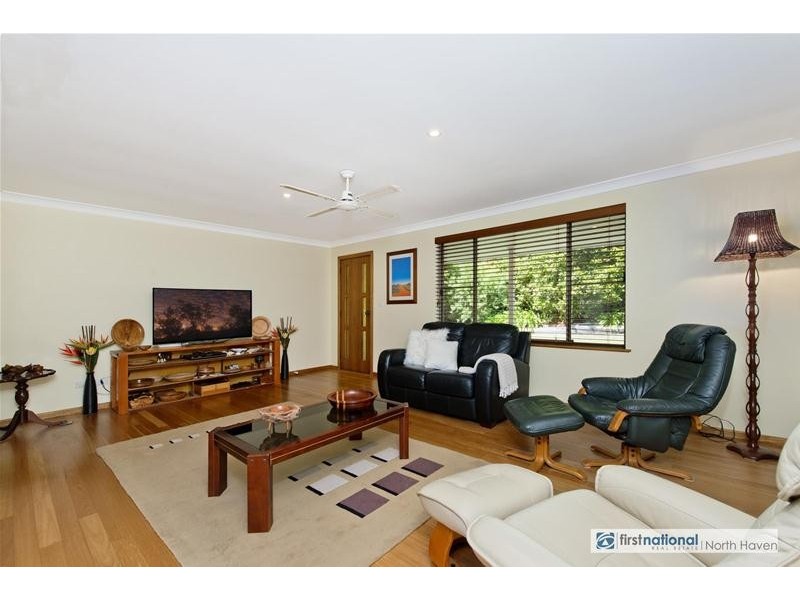 2 Kalpara Close, Bonny Hills NSW 2445