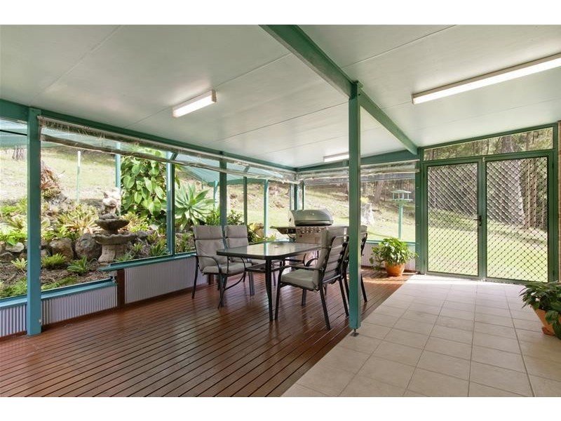 16-18 Waterview Crescent, Laurieton NSW 2443