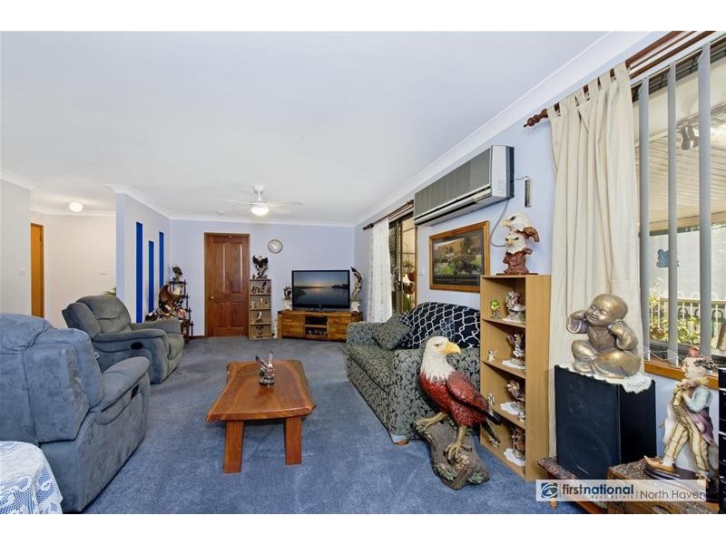 8 Phillip Close, Lakewood NSW 2443