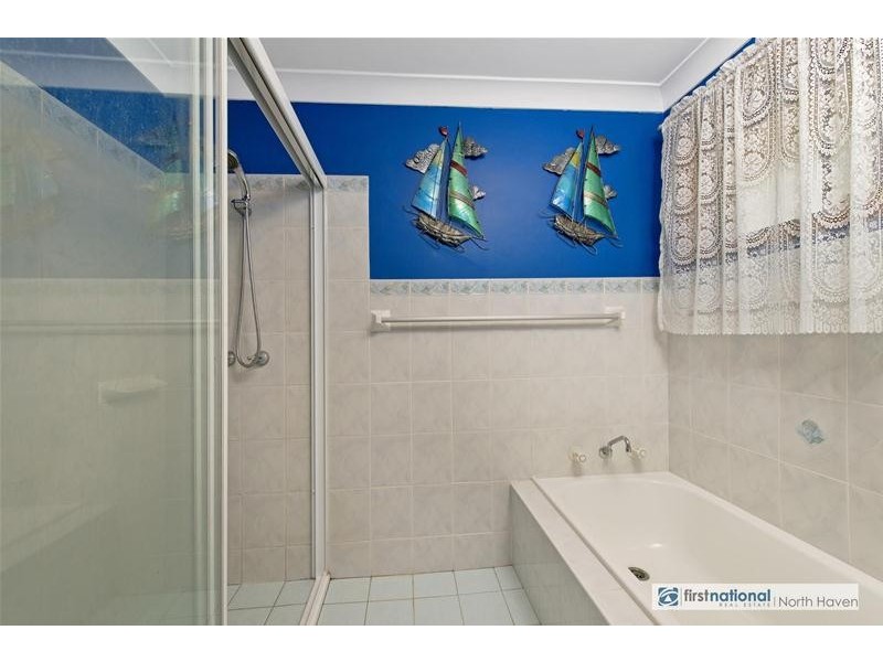 8 Phillip Close, Lakewood NSW 2443