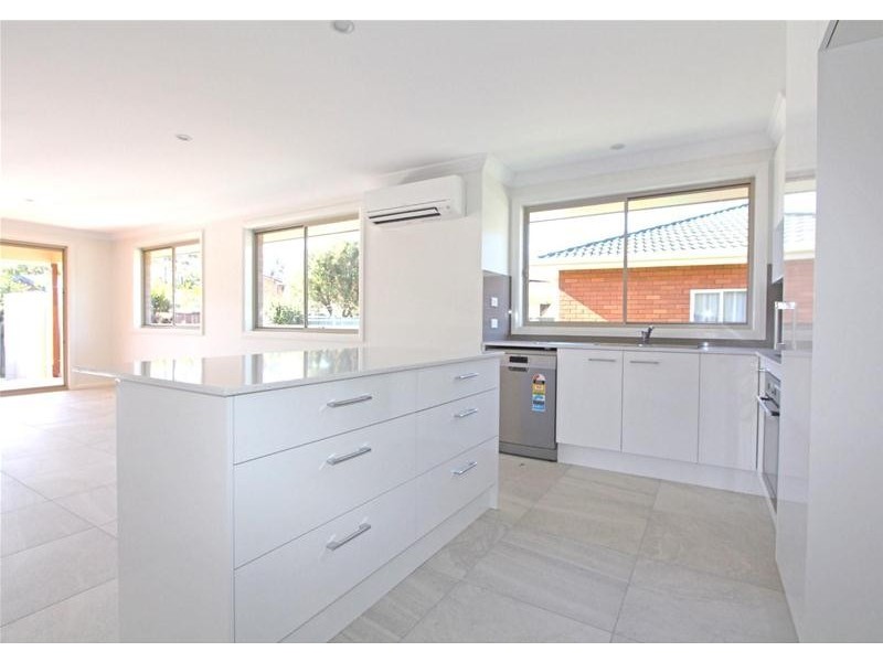 5B Sirius  Drive, Lakewood NSW 2443