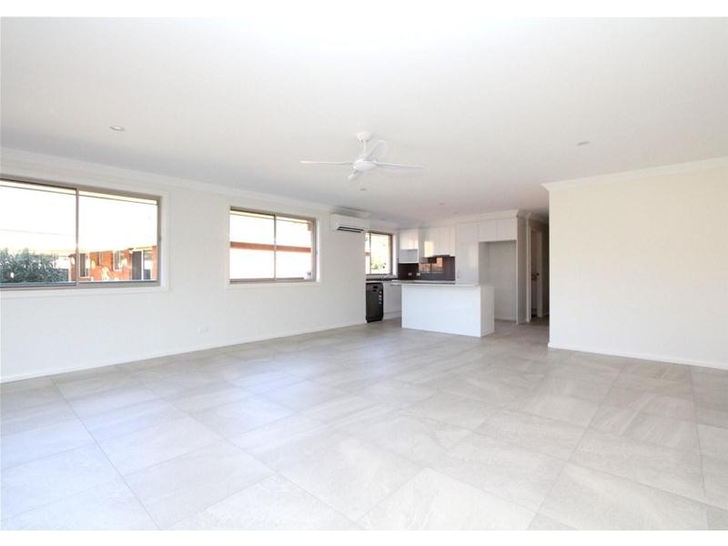 5B Sirius  Drive, Lakewood NSW 2443