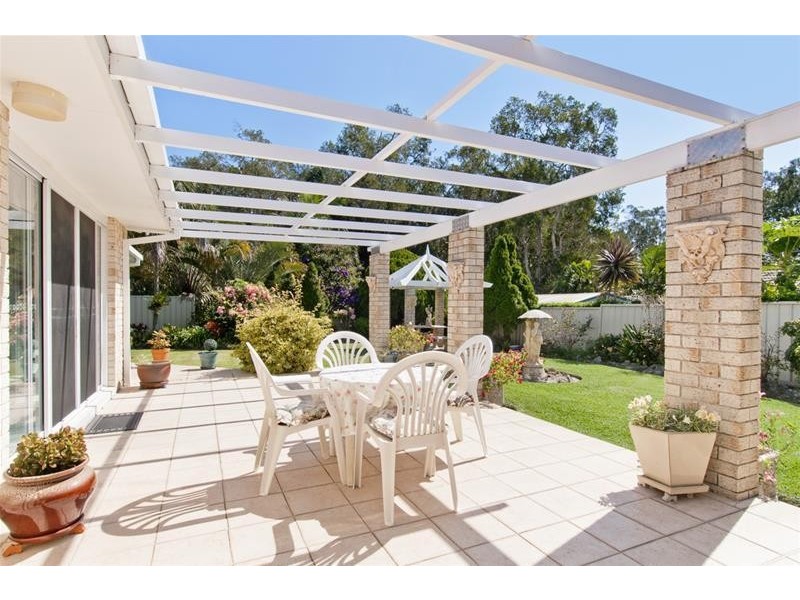 3 Scarborough Way, Dunbogan NSW 2443