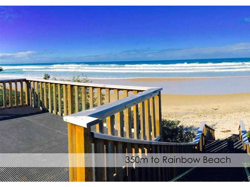 17 Aquarius Avenue, Lake Cathie NSW 2445