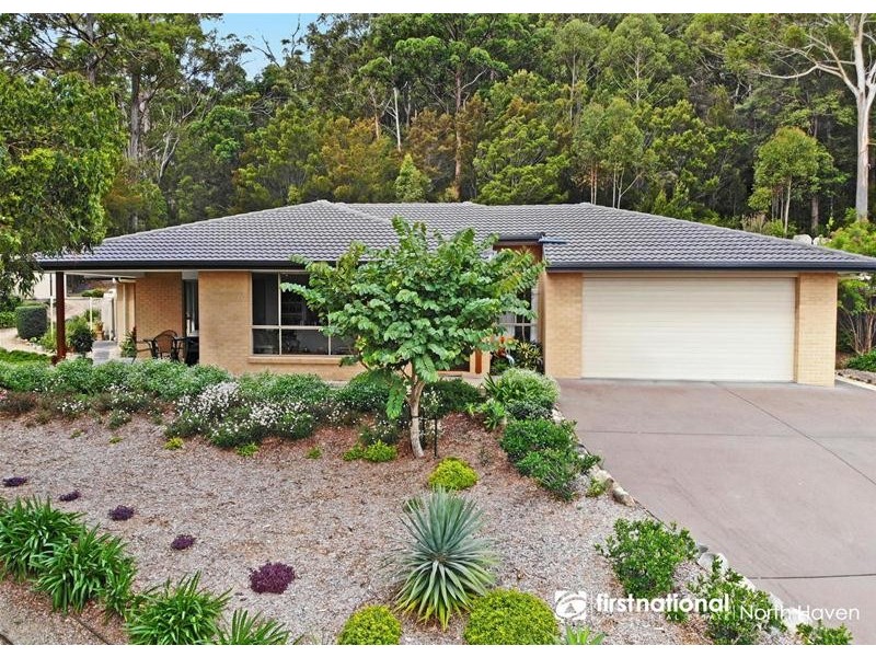 5 Candlebark Court, Laurieton NSW 2443