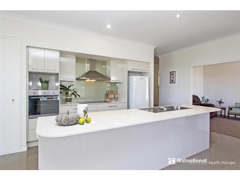 5 Candlebark Court, Laurieton NSW 2443