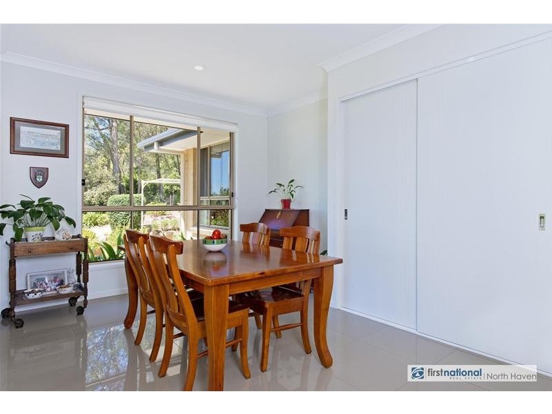 5 Candlebark Court, Laurieton NSW 2443