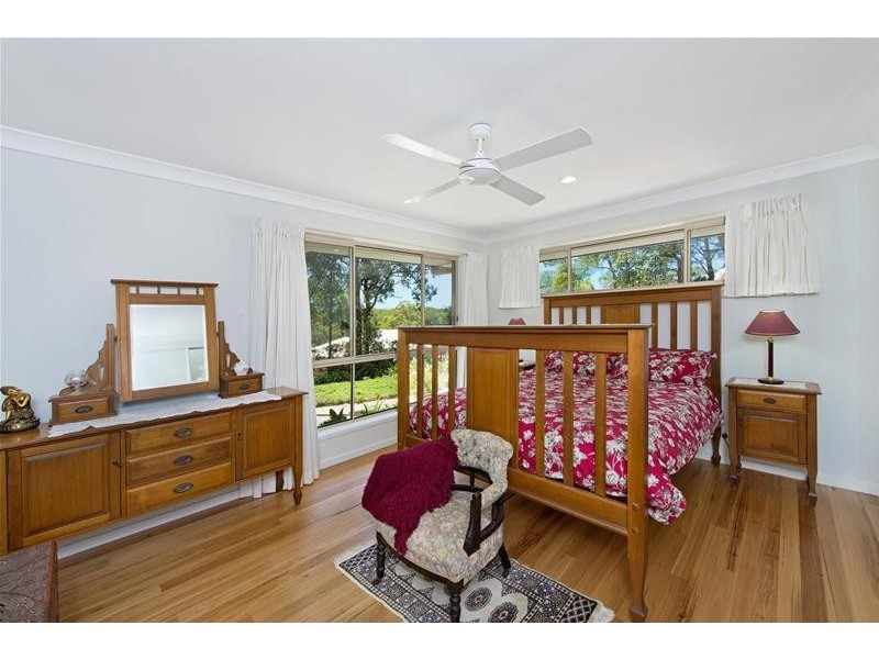 5 Candlebark Court, Laurieton NSW 2443