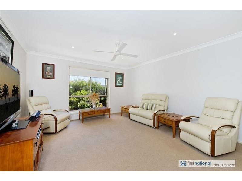 3 Magellan Place, Bonny Hills NSW 2445