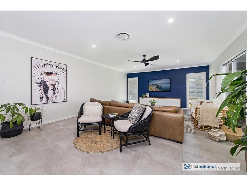 21 Hungerford Place, Bonny Hills NSW 2445