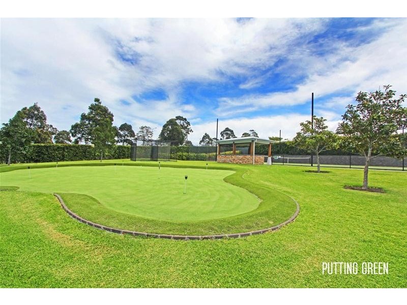 14 South Pacific Boulevard, Lake Cathie NSW 2445