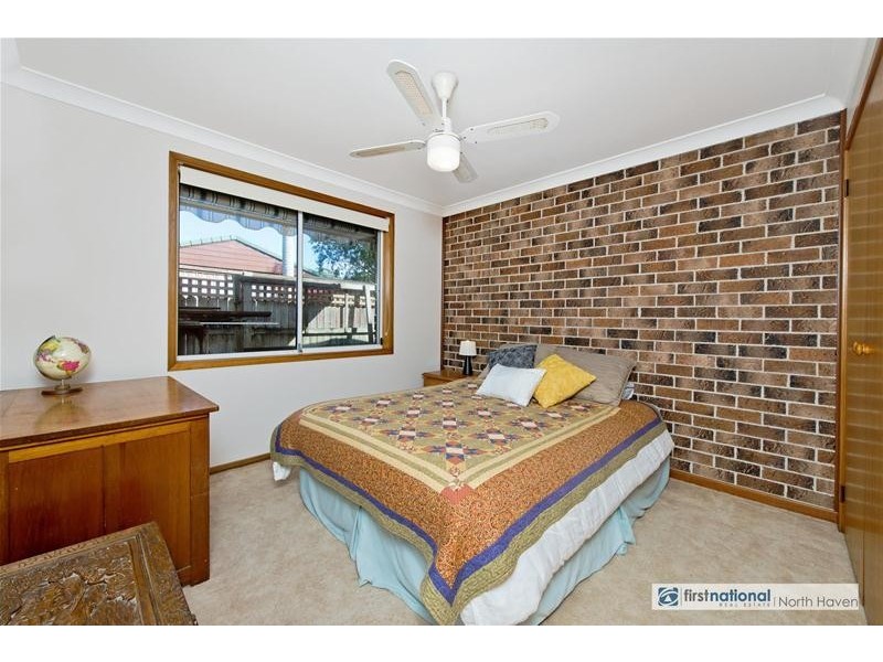 12 Murson Crescent, North Haven NSW 2443