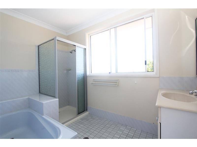 1/12 Mclennan Street, Laurieton NSW 2443