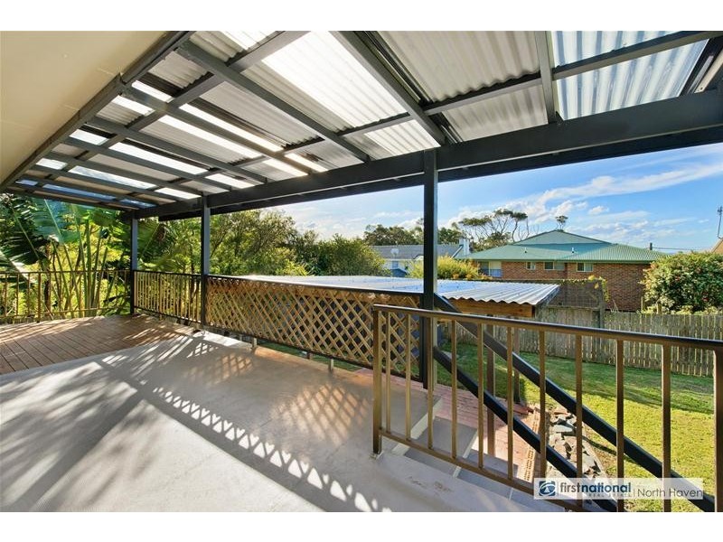 4 First Avenue, Bonny Hills NSW 2445
