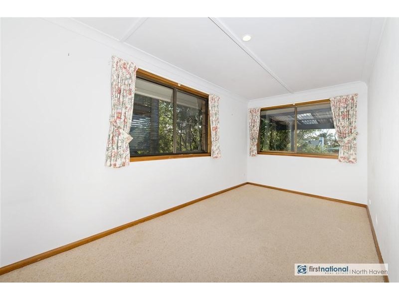 4 First Avenue, Bonny Hills NSW 2445