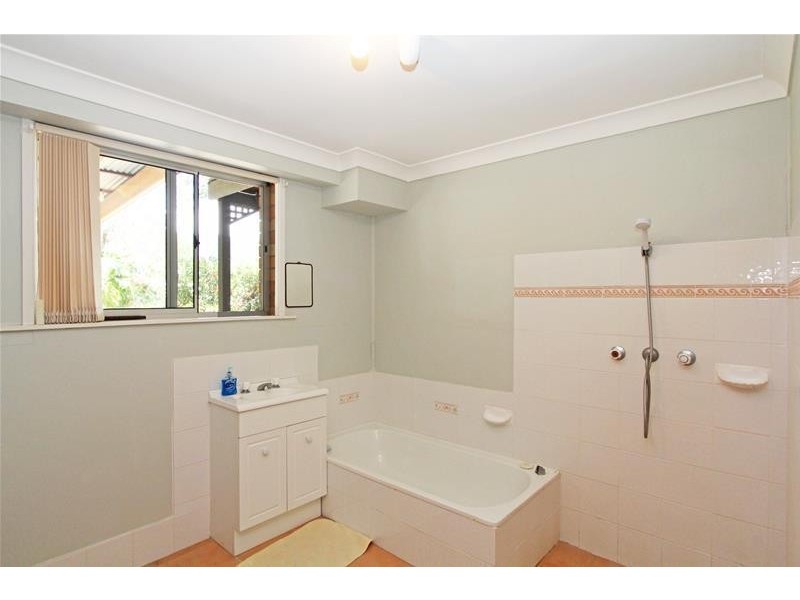 16 Bell Street, Dunbogan NSW 2443