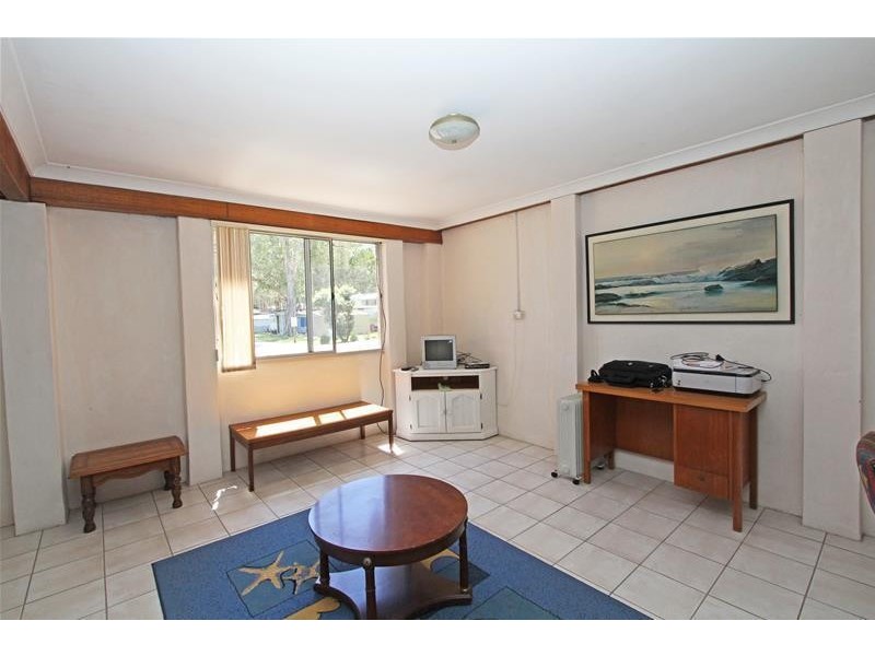 16 Bell Street, Dunbogan NSW 2443