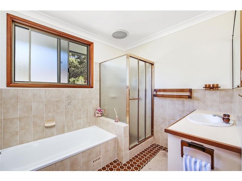 10 Blackbutt Crescent, Laurieton NSW 2443